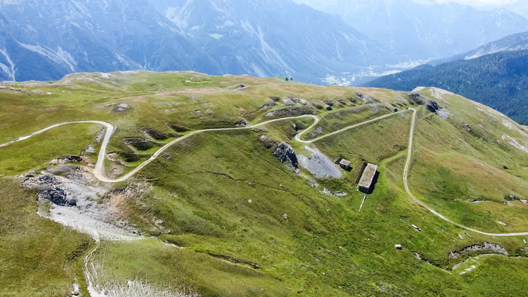 Ligne Maginot - LENLON (L'ENLON) - (Blockhaus pour arme infanterie) - Batteries et casernements de Lenlon - ELLENA Daniel - CUNY Philippe