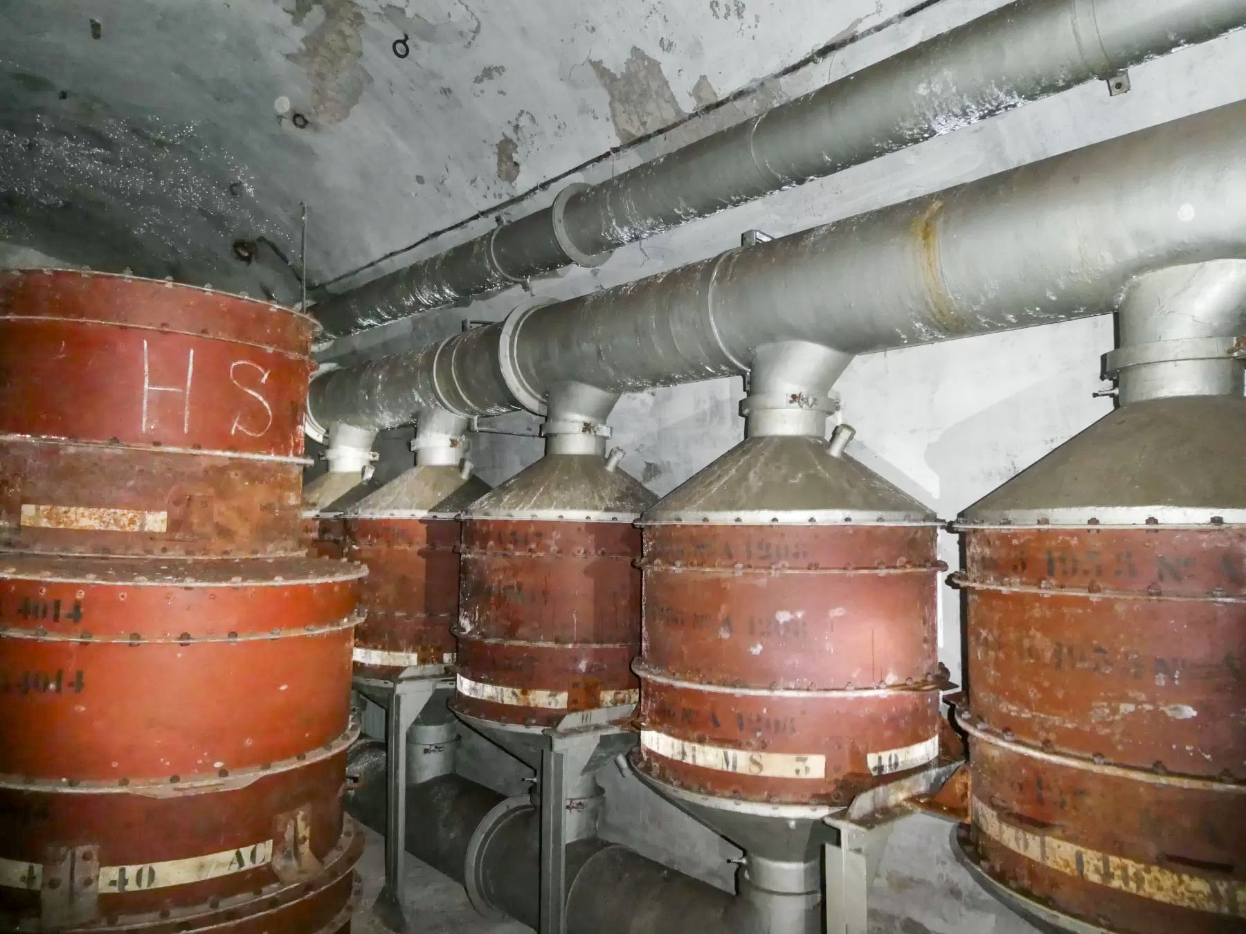 Ligne Maginot - SAPEY - (Ouvrage d'artillerie) - Salle de neutralisation - ELLENA Daniel - CUNY Philippe