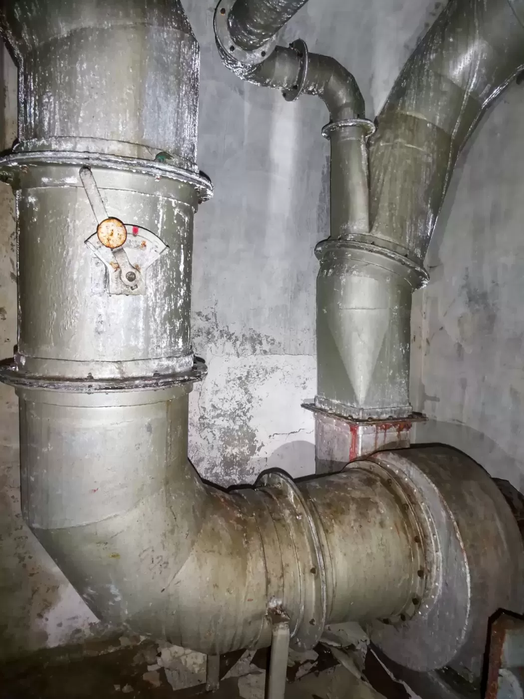 Ligne Maginot - SAPEY - (Ouvrage d'artillerie) - Salle de neutralisation - ELLENA Daniel - CUNY Philippe