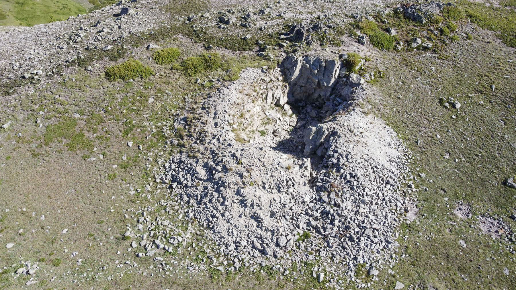 Ligne Maginot - PETIT MEYRET ABRI 3 - (Abri) - Environnement  - ELLENA Daniel - CUNY Philippe