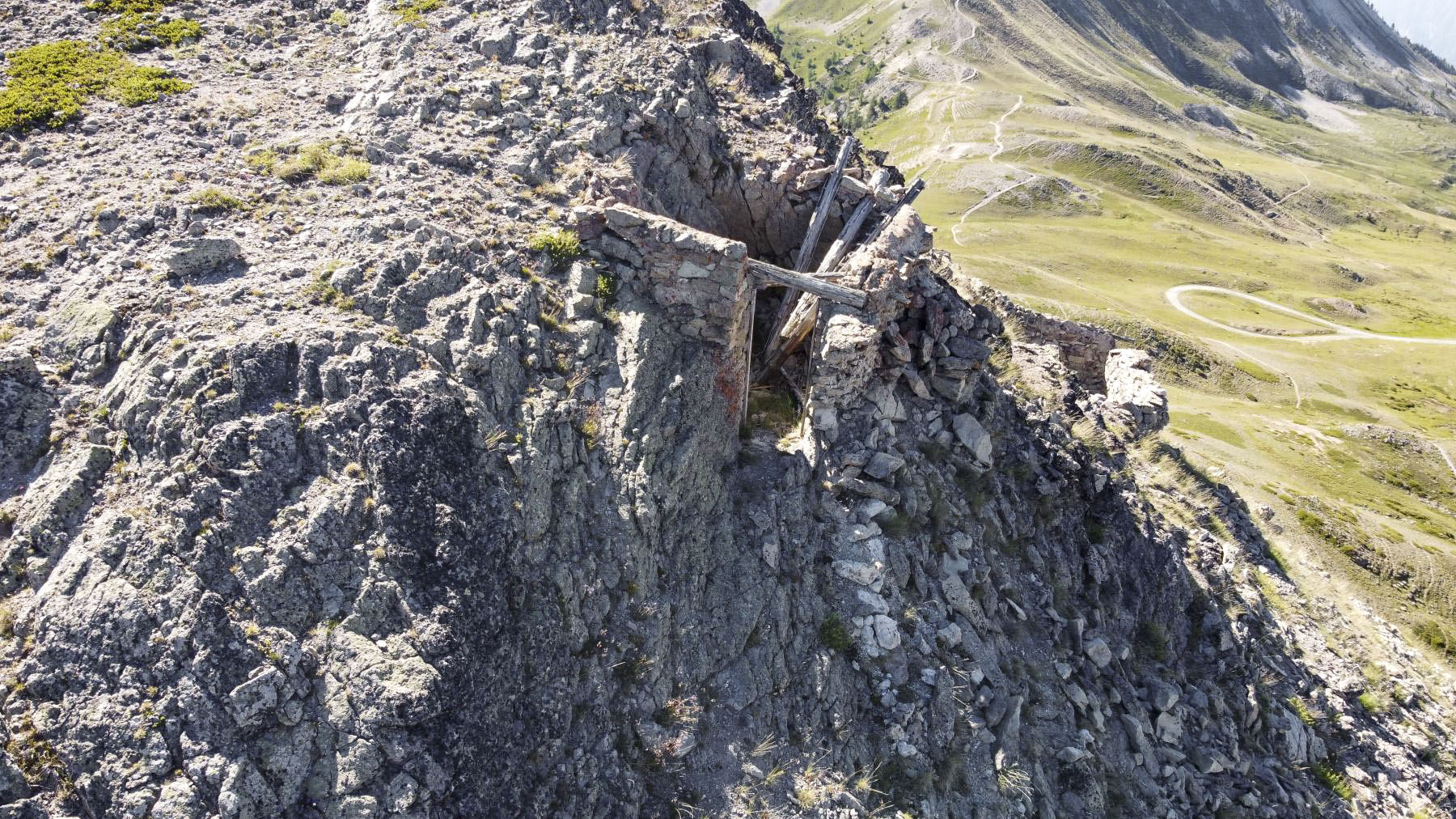 Ligne Maginot - PETIT MEYRET ABRI 4 - (Abri) -  - ELLENA Daniel - CUNY Philippe