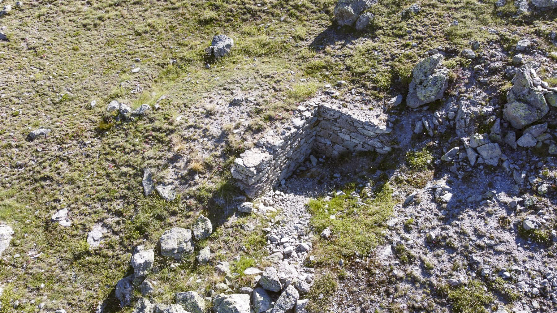 Ligne Maginot - PETIT MEYRET ABRI 4 - (Abri) - Environnement - ELLENA Daniel - CUNY Philippe
