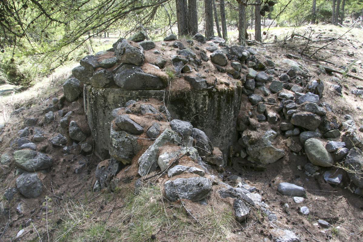 Ligne Maginot - PLAMPINET LE SERRE 1 - (Blockhaus pour arme infanterie) - Pilule à 2 créneaux