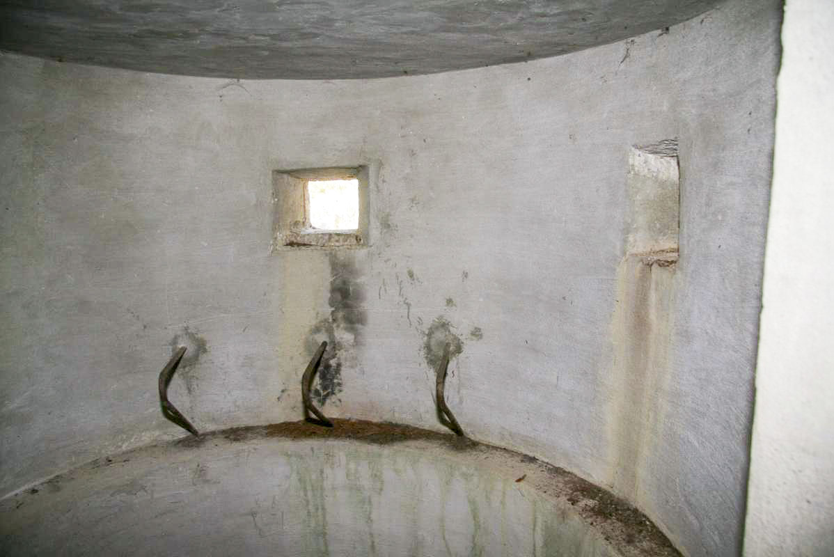 Ligne Maginot - PLAMPINET LE SERRE 1 - (Blockhaus pour arme infanterie) - Pilule à 2 créneaux