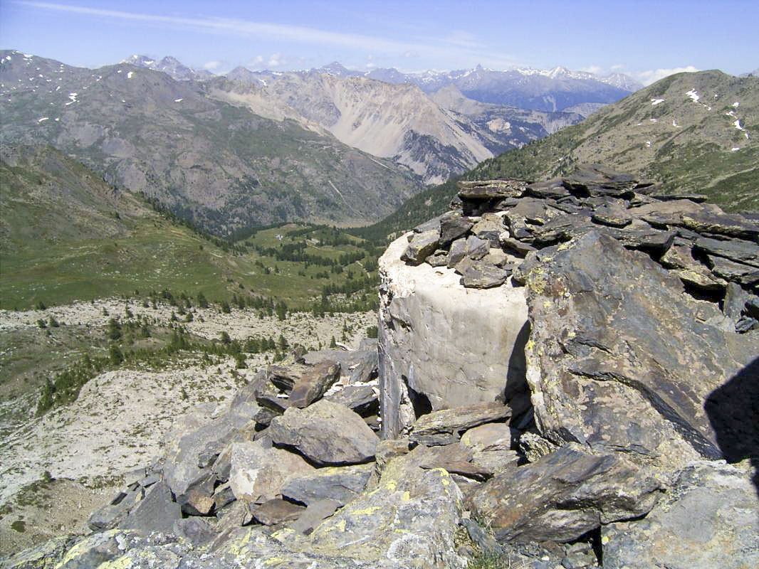 Ligne Maginot - POINTE DE BUFFERE NORD - (Blockhaus pour arme infanterie) -  - Alain Perouffe