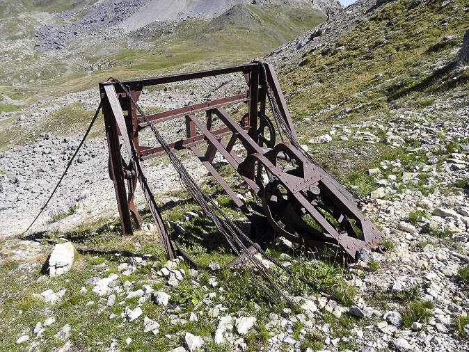Ligne Maginot - TéLéPHéRIQUE BUFFERE-TETE NOIRE (STATION HAUTE) - (Téléphérique ( Recette)) - Téléphérique construit par le 4° Génie. Utilisation à définir.
Station Haute
