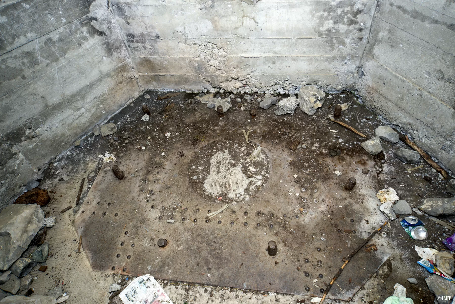 Ligne Maginot - BOIS DE SESTRIERES 7 - (Blockhaus pour canon) - 