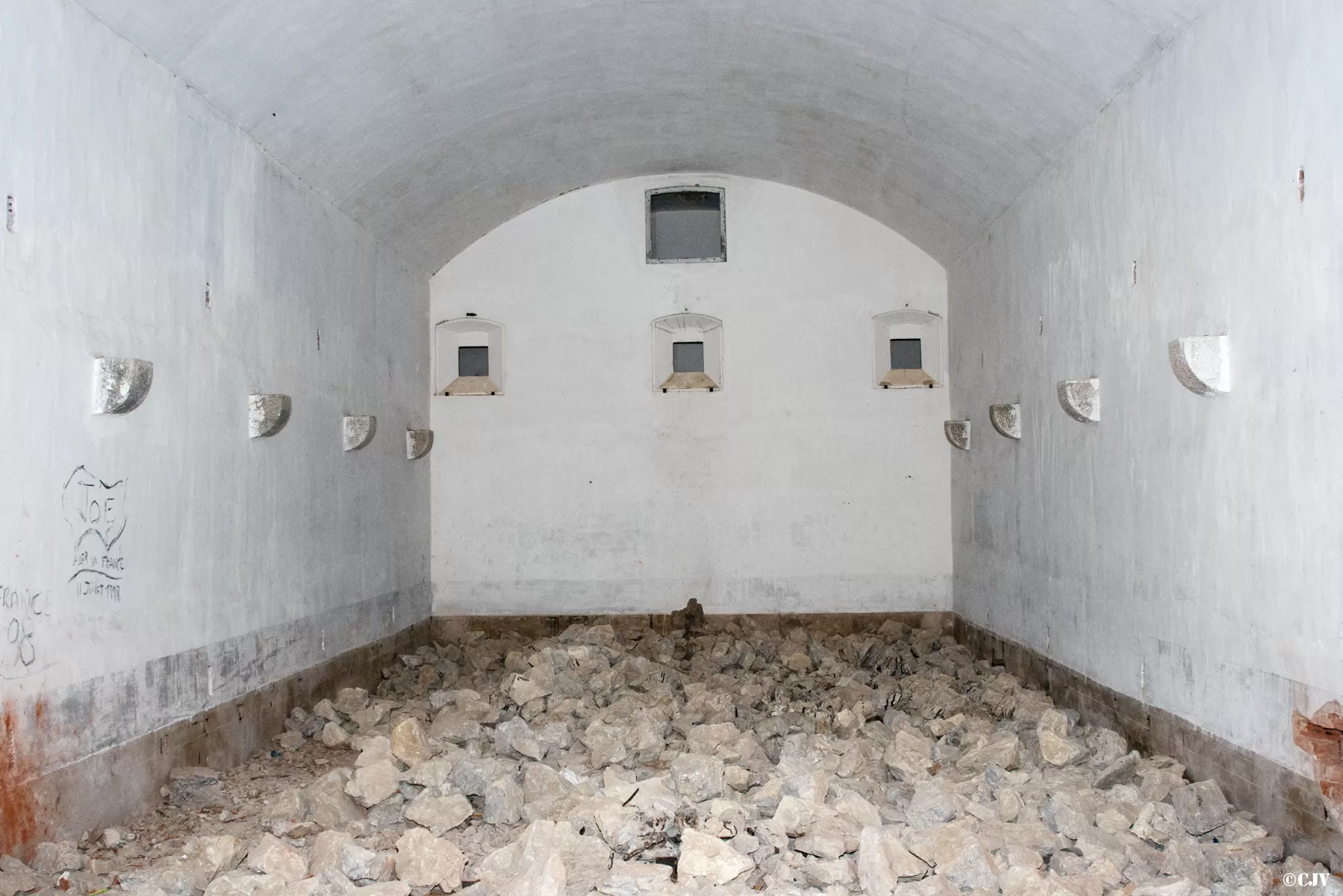 Ligne Maginot - FORT DE LA CROIX DE BRETAGNE (154° RAP - 7° BIE) - (Position d'artillerie préparée) - Magasin à munitions
