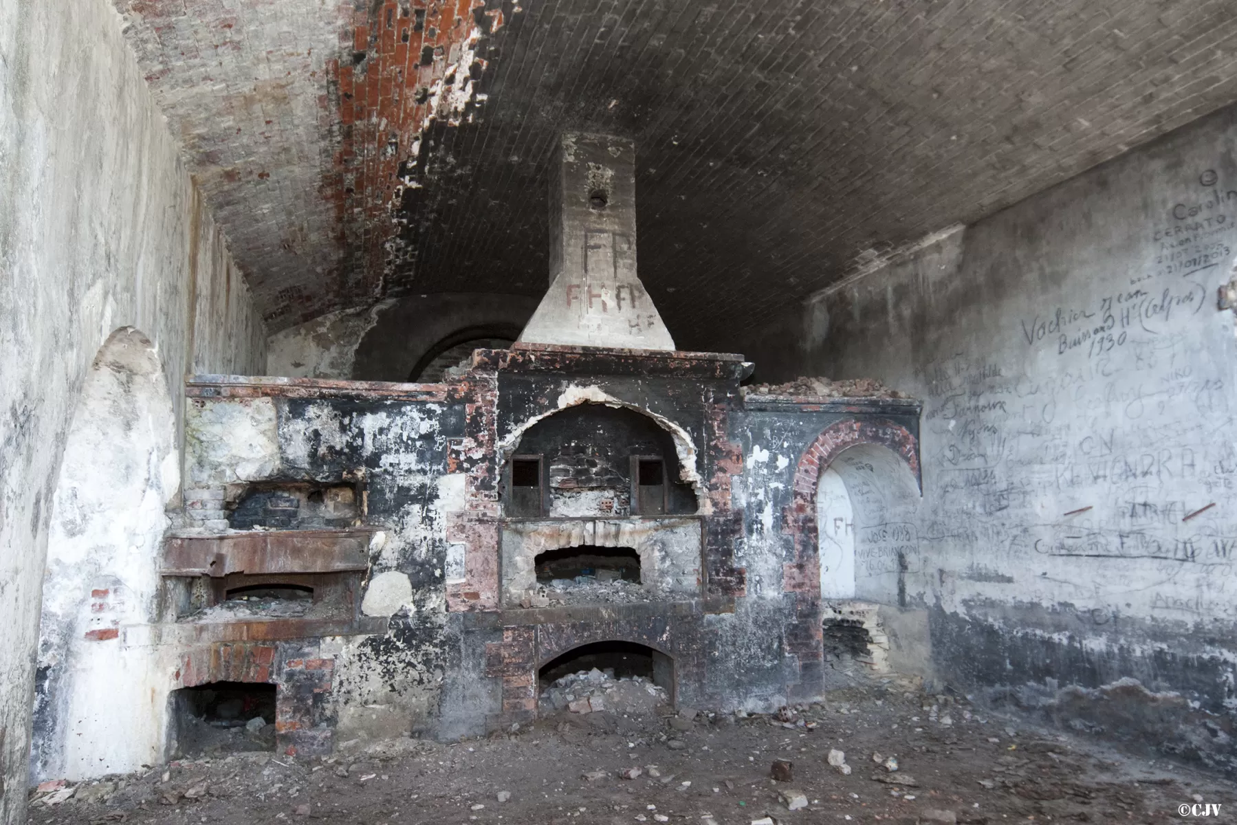 Ligne Maginot - FORT DE LA CROIX DE BRETAGNE (154° RAP - 7° BIE) - (Position d'artillerie préparée) - Four à pain