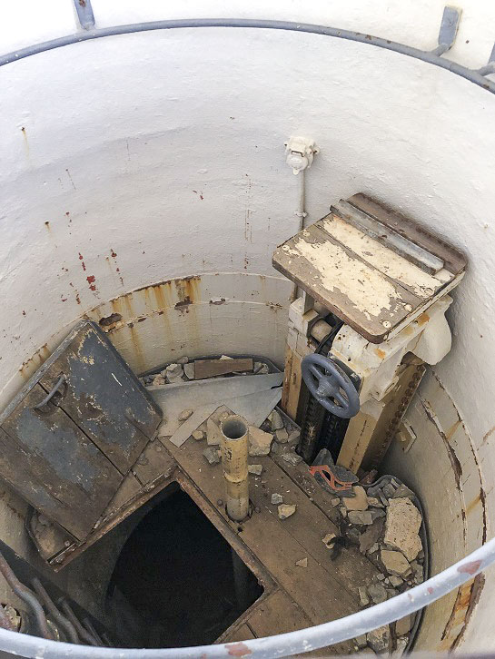 Ligne Maginot - JANUS - (Ouvrage d'artillerie) - Interieur de la cloche GFM du bloc 4.