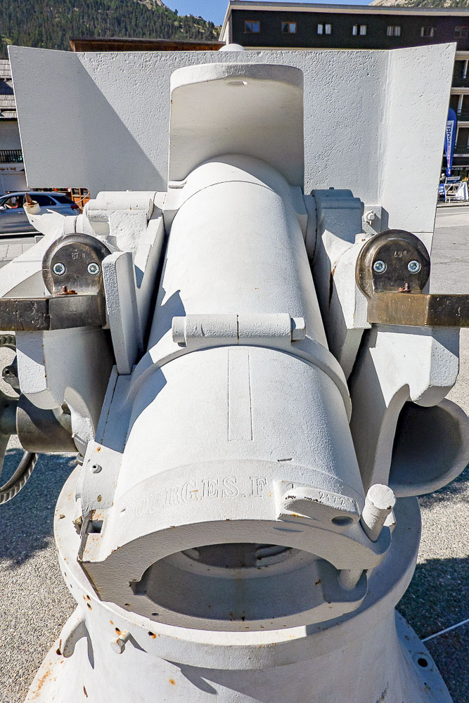 Ligne Maginot - JANUS - (Ouvrage d'artillerie) - Canon de 95mm de côte semblable à ceux du bloc 8 exposé à Montgenèvre - Michel Teiten