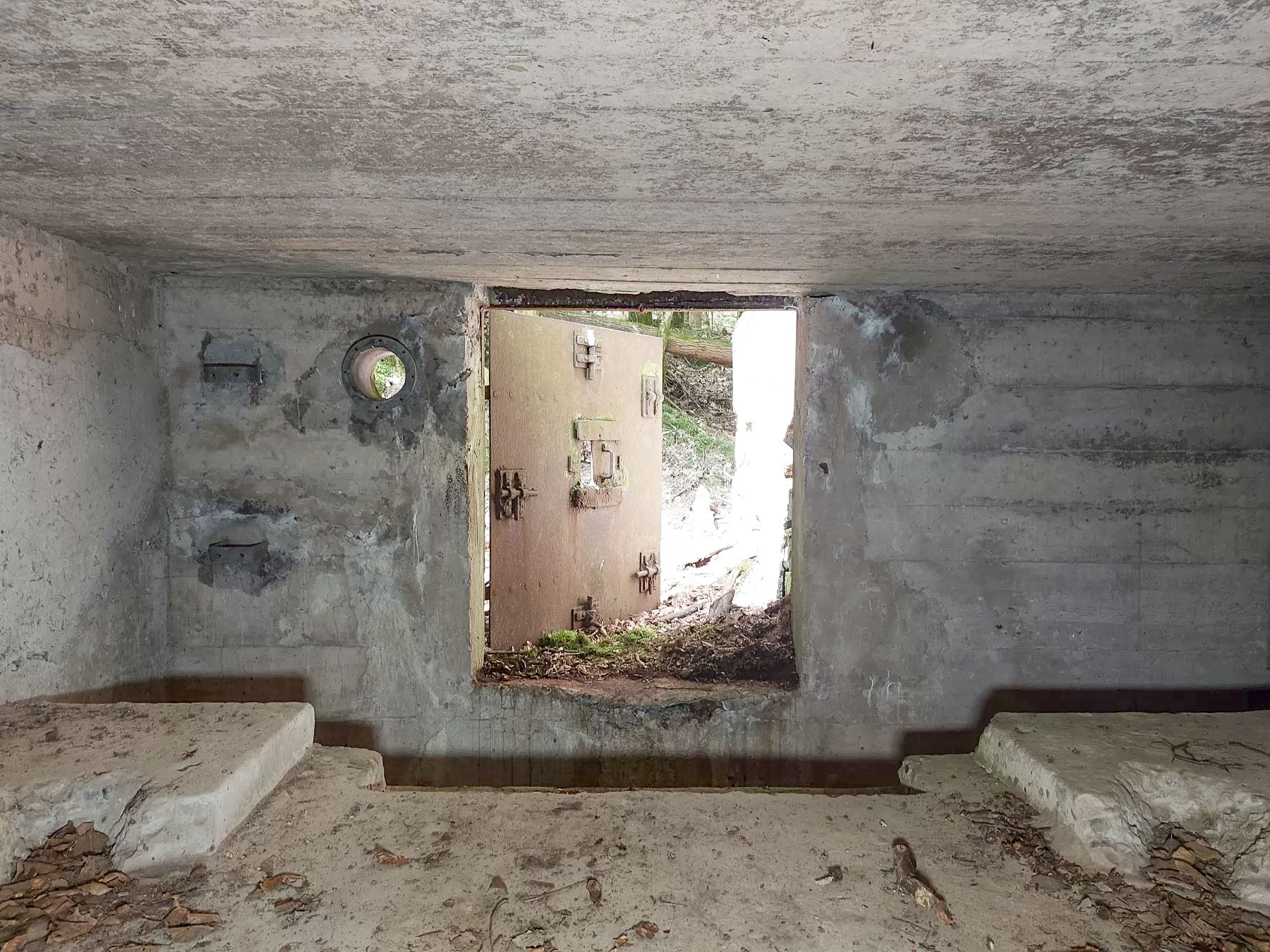 Ligne Maginot - DACHSECK 1 - (Blockhaus pour canon) - Entrée du canon antichar - Gregory Fuchs