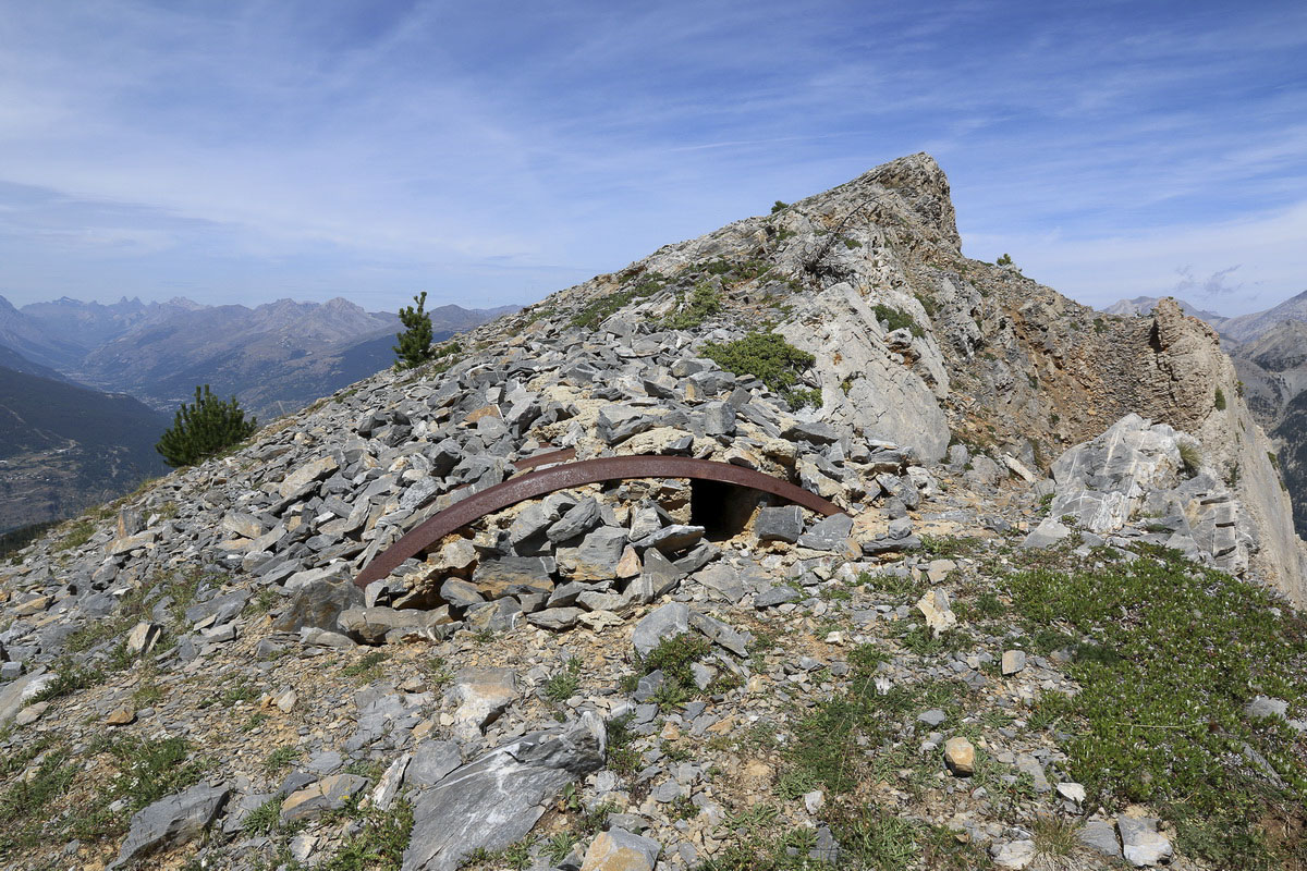 Ligne Maginot - GRANDE MAYE - (Observatoire indéterminé) - Créneau secondaire vers la crête sud et le Grand Peygu