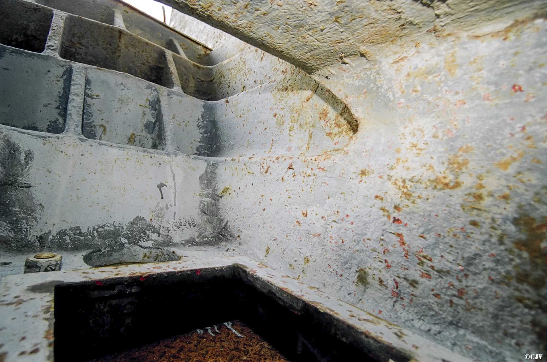 Ligne Maginot - SAINT OURS BAS (SOB) - (Ouvrage d'infanterie) - Créneau pour mortier de 50