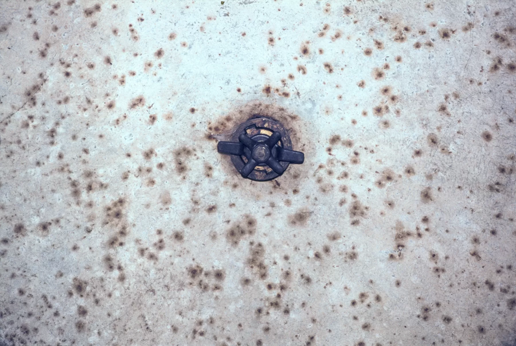 Ligne Maginot - BISTERBERG NORD II - C66 - (Casemate d'infanterie - Simple) - L'obturateur de la cloche GFM - MANSUY Michel