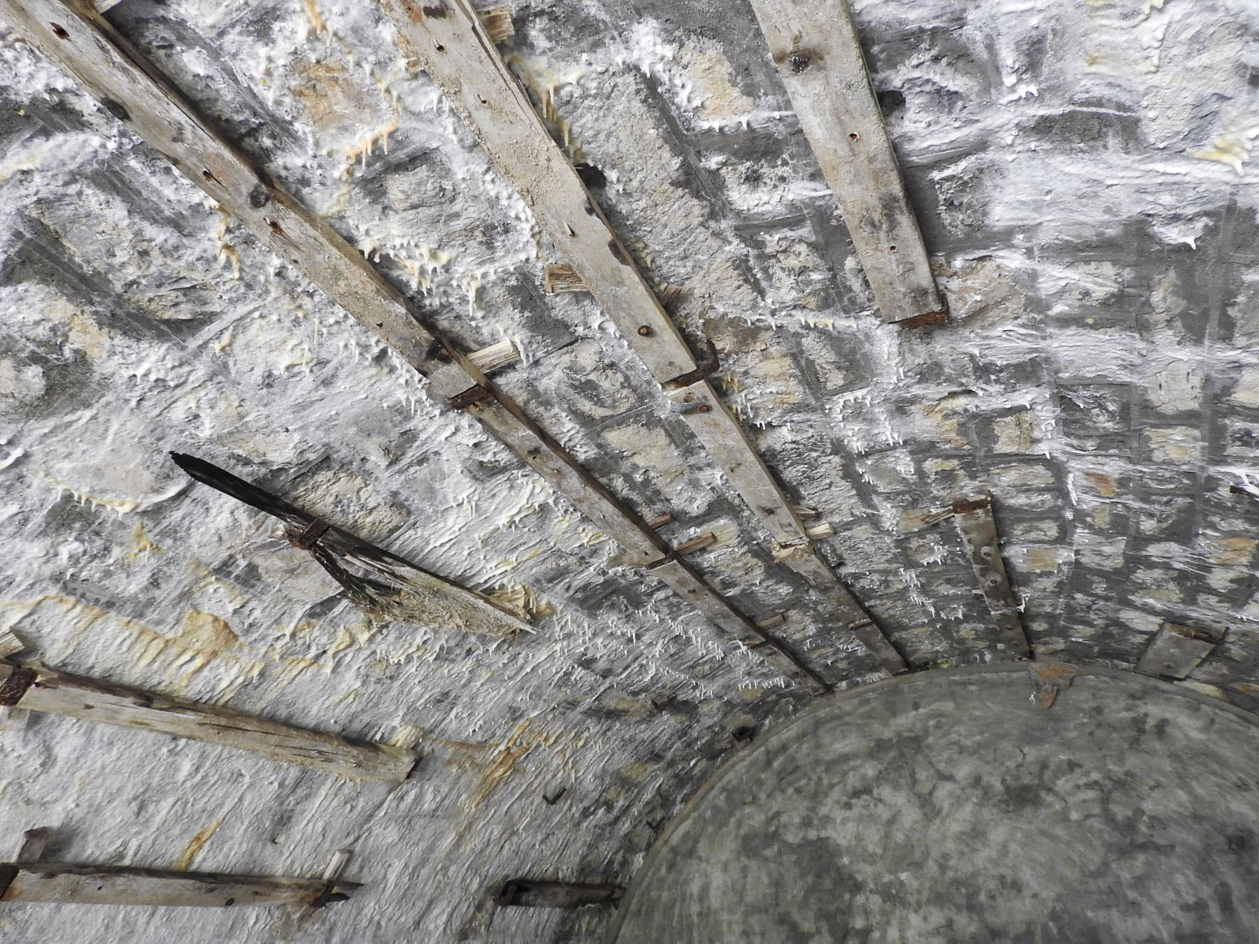 Ligne Maginot - LA LAUZETTE NORD (3° BIE / 154° RAP) - (Position d'artillerie préparée) - Les supports d'une couverture certainement en tôle légère. - STENGER Mathieu