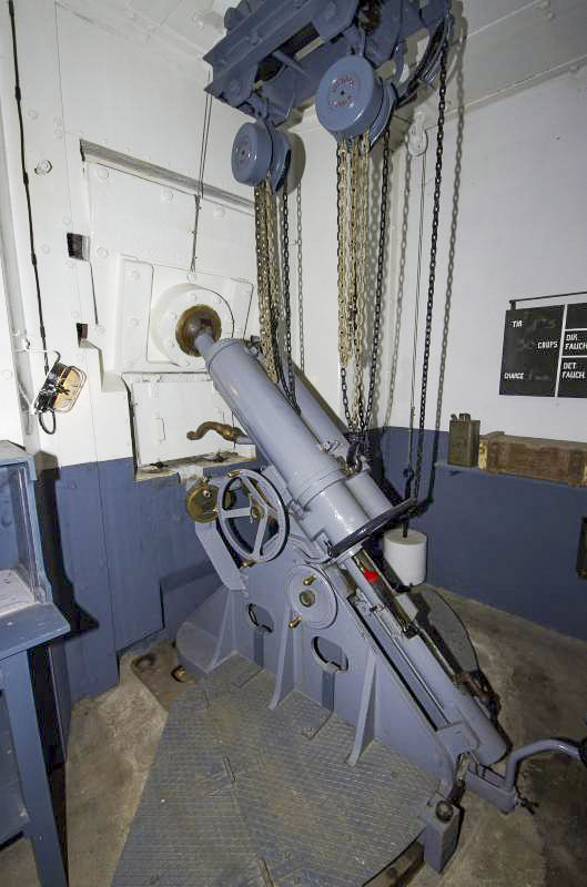 Ligne Maginot - BOIS DU FOUR - A5 - (Ouvrage d'infanterie) - Chambre de tir mortier Est
Mortier 81 - AURET Vincent