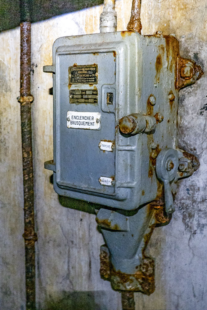 Ligne Maginot - SAINT OURS HAUT (SOH) - (Ouvrage d'artillerie) - Bloc 1
Etage inférieur. 
Local ventilateur