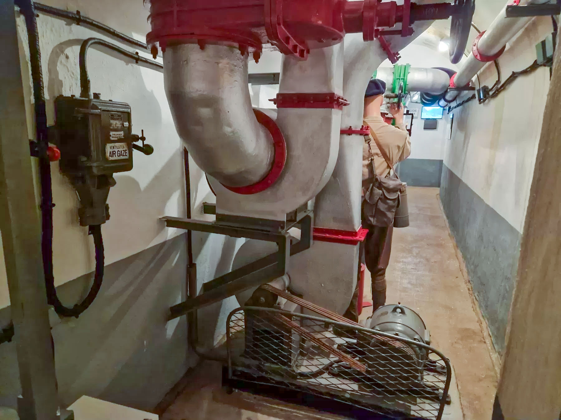 Ligne Maginot - FRESSINEA (FA) - (Ouvrage d'infanterie) - Salle des filtres - ELLENA Daniel - CUNY Philippe