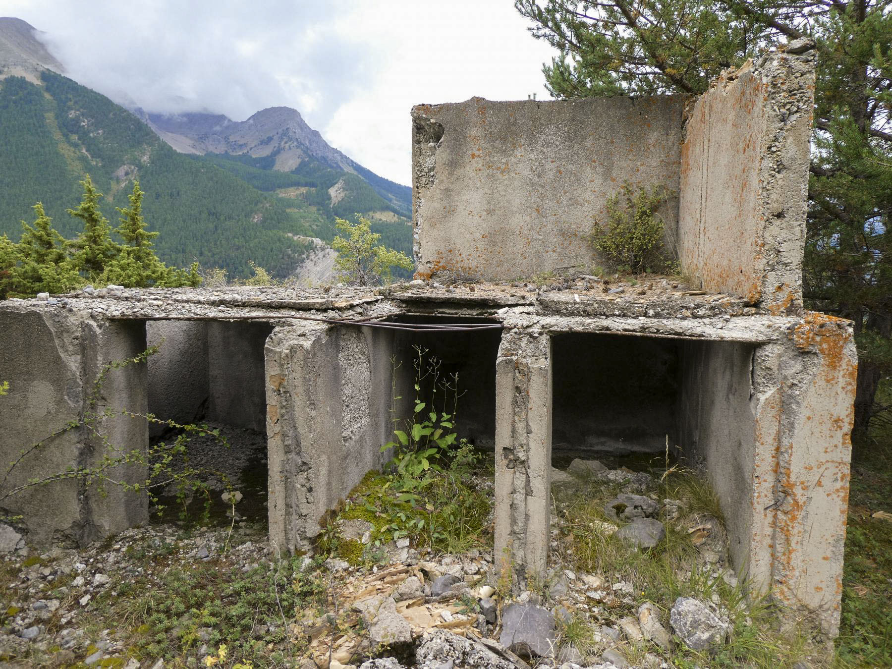 Ligne Maginot - SAINT OURS HAUT - (Casernement) - Les wc 