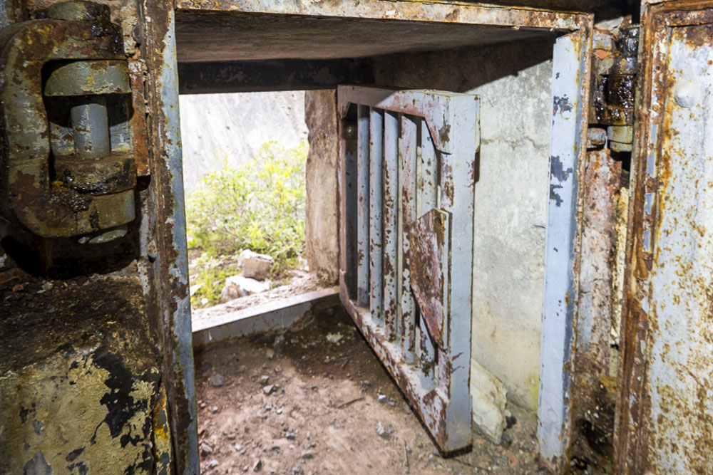 Ligne Maginot - LES AITTES - (Ouvrage d'infanterie) - Bloc 4 
Sortie de secours - Michel Teiten