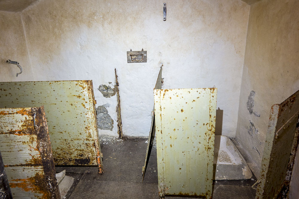 Ligne Maginot - LES AITTES - (Ouvrage d'infanterie) - Latrines  - Michel Teiten