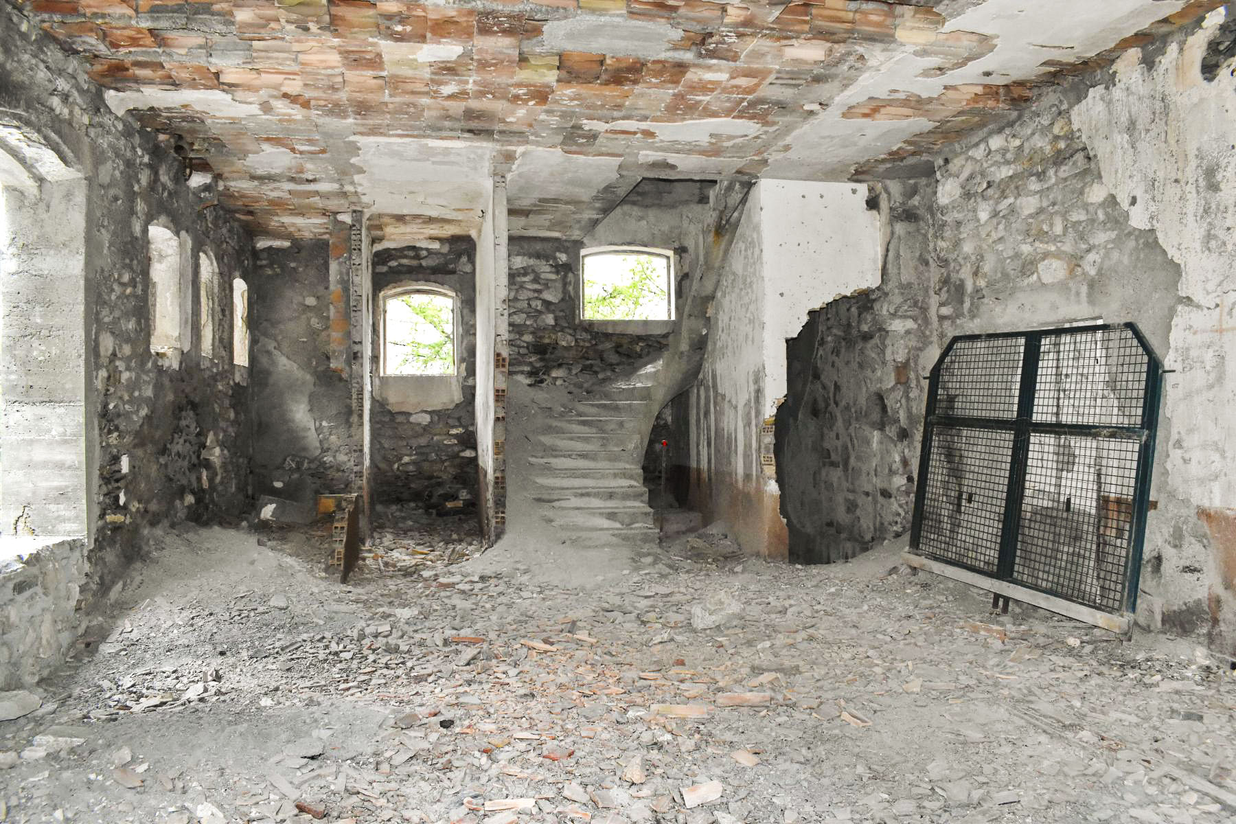 Ligne Maginot - ROCHE LA CROIX (CASERNEMENT AVANCé DE ) - (Casernement) - Infirmerie ??? - Daniel Froehly