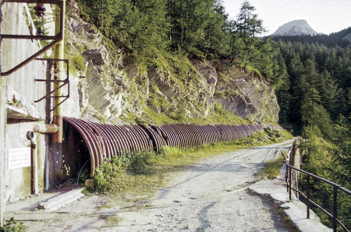 Ligne Maginot - ROCHE LA CROIX (RLC) - (Ouvrage d'artillerie) - Tunnel pare-avalanche