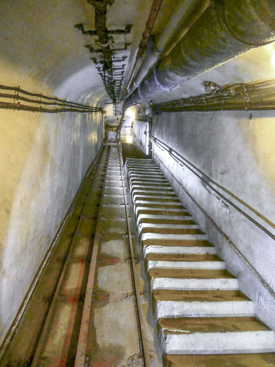 Ligne Maginot - ROCHE LA CROIX (RLC) - (Ouvrage d'artillerie) - Bloc 1
Plan incliné
