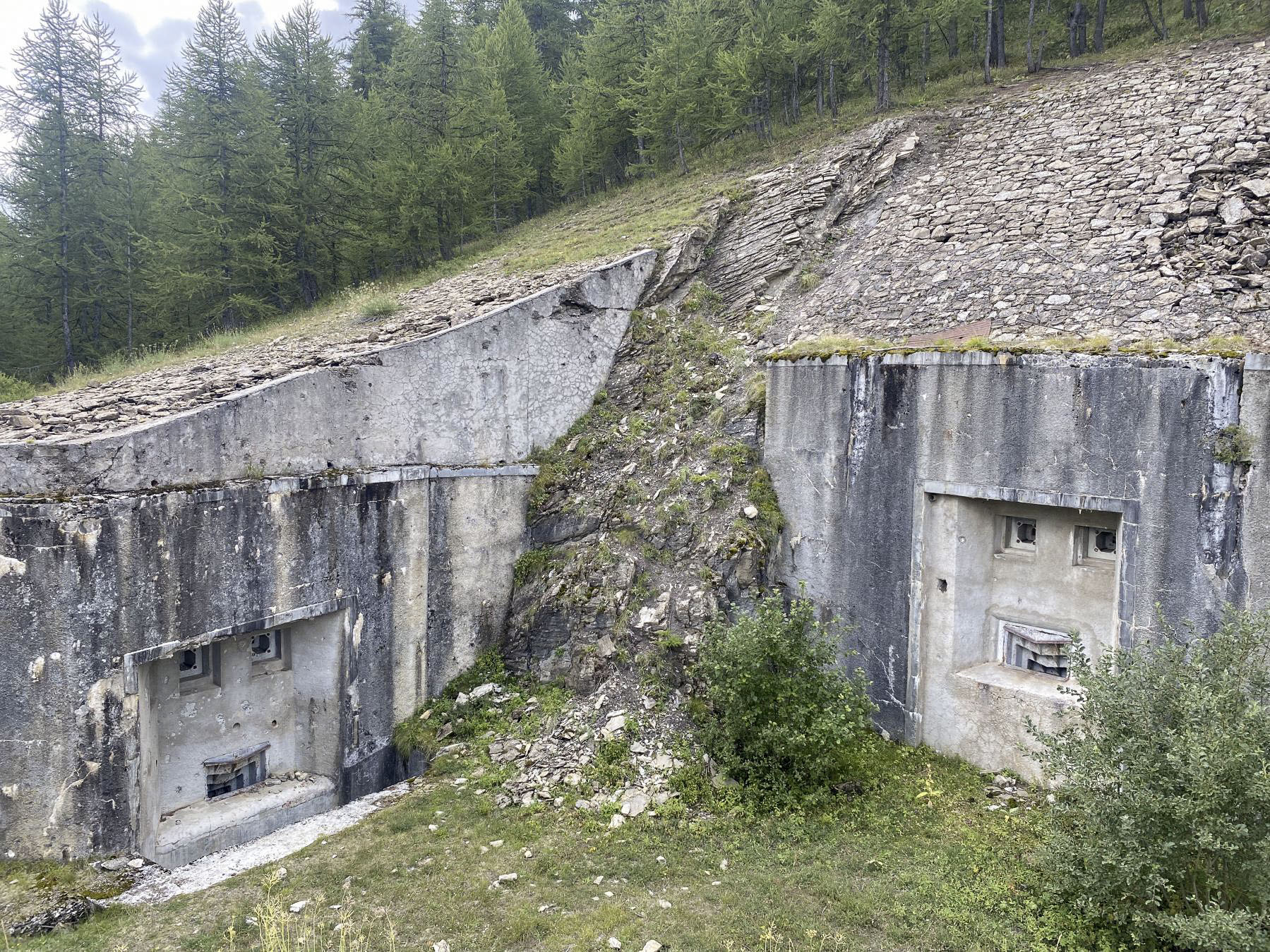Ligne Maginot - ROCHE LA CROIX (RLC) - (Ouvrage d'artillerie) - Les blocs 2 et 3