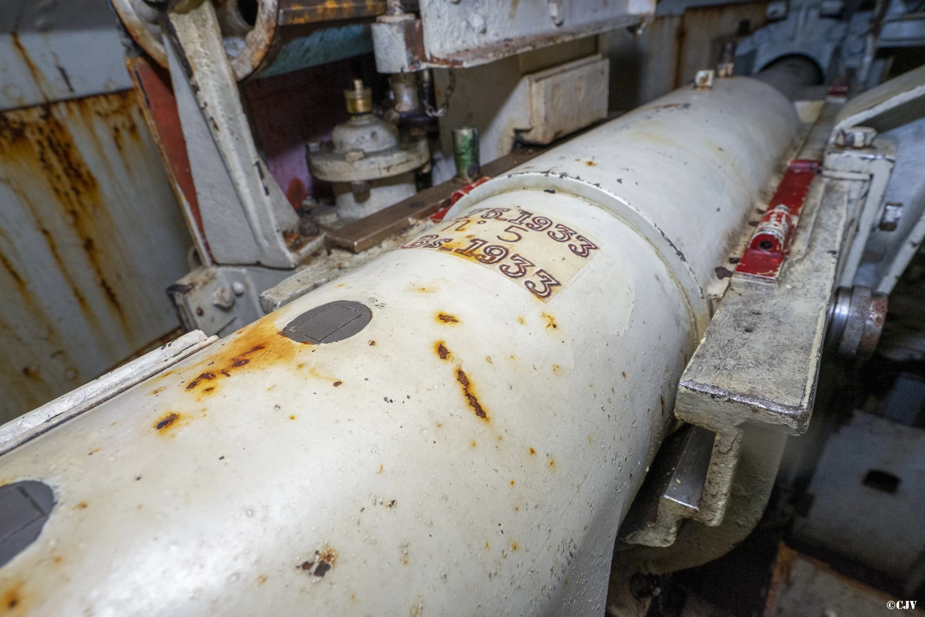 Ligne Maginot - ROCHE LA CROIX (RLC) - (Ouvrage d'artillerie) - Bloc 5
Tourelle 75/33  - Lia VERMEULEN