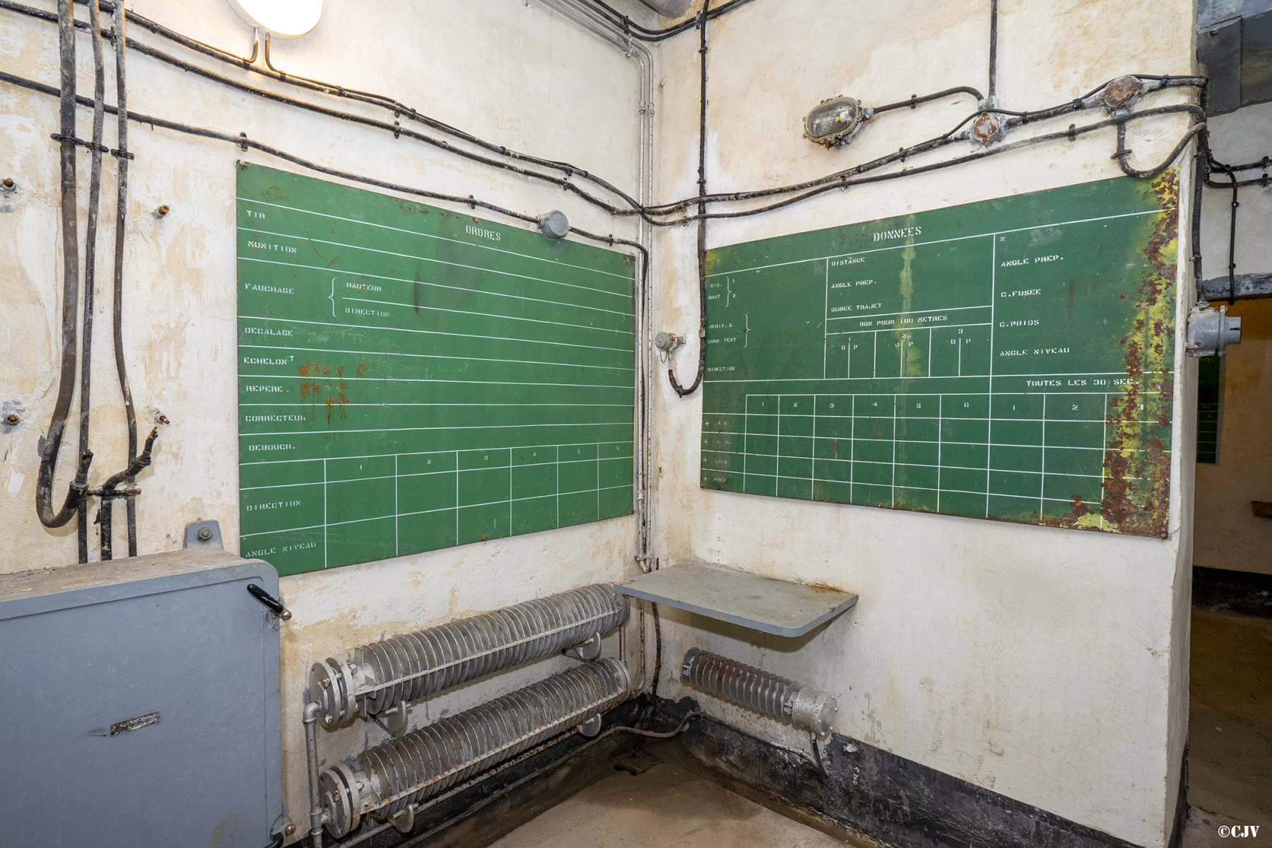 Ligne Maginot - ROCHE LA CROIX (RLC) - (Ouvrage d'artillerie) - Bloc 5
Étage intermédiaire
PC de la tourelle de 75mm - Lia VERMEULEN