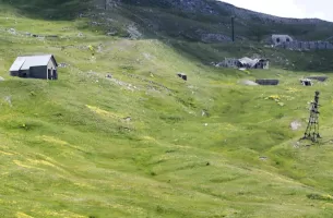 Ligne Maginot - TéLéPHéRIQUE DES GONDRANS (STATION HAUTE) - (Téléphérique ( Recette)) - Station haute à gauche et dernier pilône