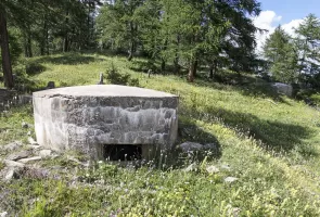 Ligne Maginot - CHANAROUX 1 - (Blockhaus pour arme infanterie) - Vue des 2 pilules. 