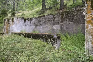 Ligne Maginot - MOTTE TREMBLANTE (QUARTIER DU PéAS - 107° BCA) - (PC de Quartier) - 