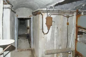 Ligne Maginot - ANCIEN CAMP - (Abri) - Porte étanche sud