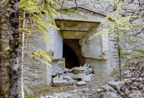 Ligne Maginot - BATTERIE DES CAURRES - (Position d'artillerie préparée) - La casemate de Bourges