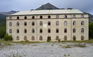 Ligne Maginot - JAUSIERS - CASERNE BREISSAND - (Casernement) - Le bâtiment 4