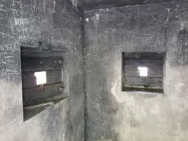 Ligne Maginot - COL DE BROUIS - (Barrage de Route) - Les deux créneaux intérieur