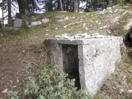 Ligne Maginot - CROIX DE COUGOULE - (Casernement) - Petit local