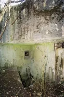 Ligne Maginot - LAUDREFANG - A37 - (Ouvrage d'infanterie) - Bloc 4
L'issue de secours protégée par deux créneaux FM en façade