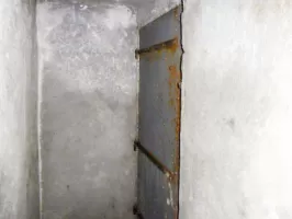 Ligne Maginot - MEYRONNES - (Chambre de coupure) - Porte intérieure