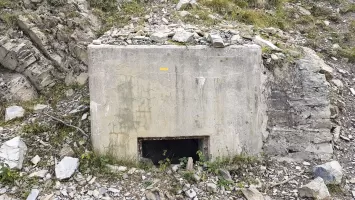 Ligne Maginot - ROCHE LA CROIX SUPERIEUR  - (Chambre de coupure) - Chambre de coupure