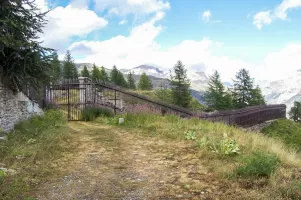 Ligne Maginot - VALLON CLAOUS (5/162° RAP) - (Position d'artillerie préparée) - Route d'arrivée vers Tournoux
