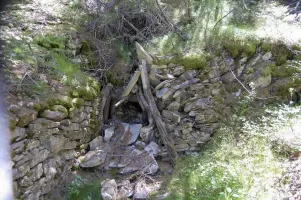 Ligne Maginot - VALLON CLAOUS (5/162° RAP) - (Position d'artillerie préparée) - Reste de la tranchée