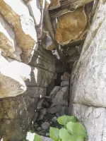 Ligne Maginot - COL DE LA BRAÏSSA - (Abri) - Curieux abri