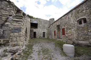 Ligne Maginot - CUGURET (1° CIE / 73° BAF) - (PC de Quartier) -         