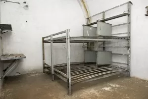 Ligne Maginot - GRANGES COMMUNES - (Ouvrage d'infanterie) - Les dessous
Une chambrée