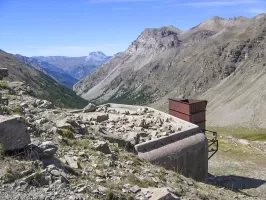 Ligne Maginot - LA MOUTIERE (MO) - (Ouvrage d'infanterie) - Les dessus de l'entrée