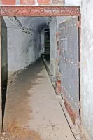 Ligne Maginot - LA MOUTIERE (MO) - (Ouvrage d'infanterie) - Pied du bloc 1
La porte blindée séparant l’ouvrage et l’entrée. Au fond l’escalier